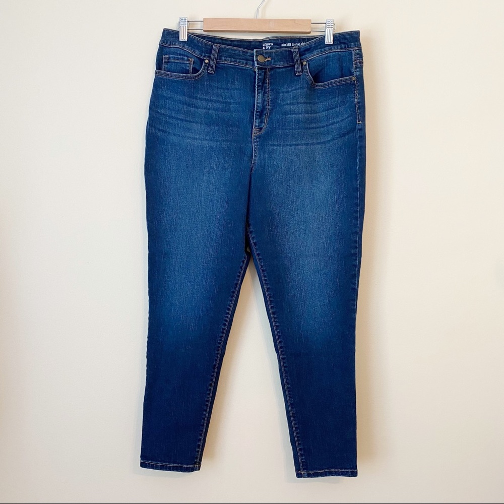 Crown & Ivy Hi-Rise Skinny Blue Jeans - 16